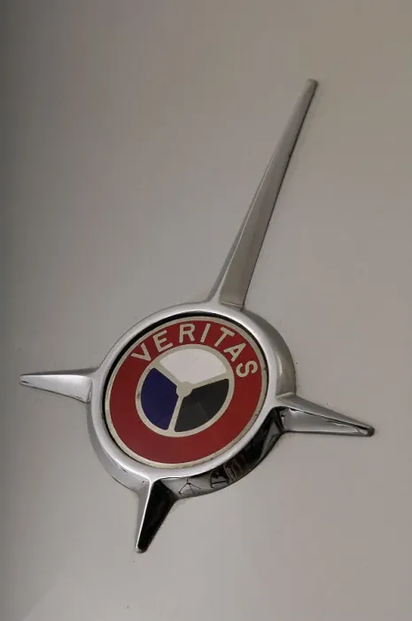 Framed Print : BMW Veritas 1949. Artist: Simon Clay Framed Print : BMW Veritas 1949. Artist: Simon Clay