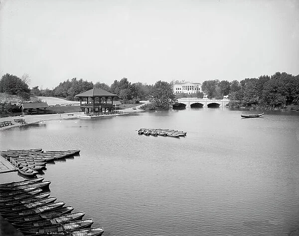 Boat landing, the park, Buffalo, N.Y. between 1900 and 1906. Creator: Unknown