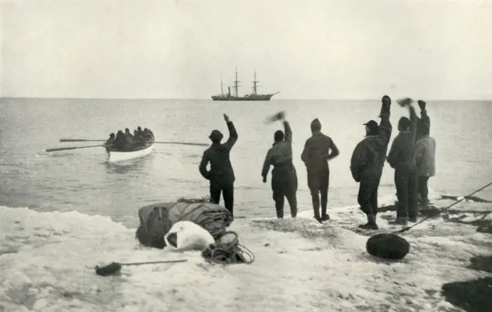 Framed Print : The Last Boat Leaves for the Ship, c1911, (1913). Artist: Herbert Ponting Framed Print : The Last Boat Leaves for the Ship, c1911, (1913). Artist: Herbert Ponting