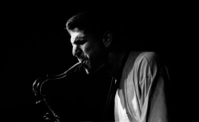Framed Print : Bob Berg, Ronnie Scotts, Soho, London, May, 1993. Artist: Brian O Connor Framed Print : Bob Berg, Ronnie Scotts, Soho, London, May, 1993. Artist: Brian O Connor