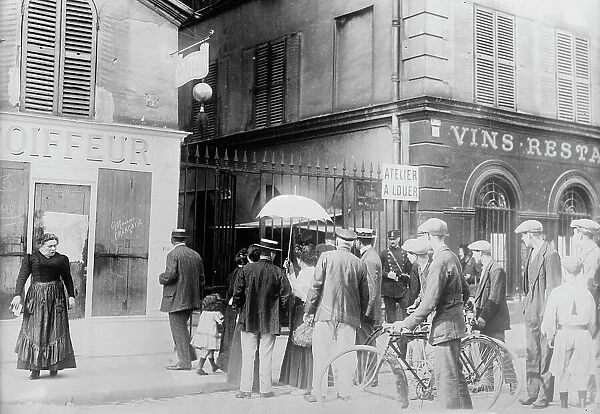 Where bomb fell in Rue Des Recollets, Aug 1914. Creator: Bain News Service