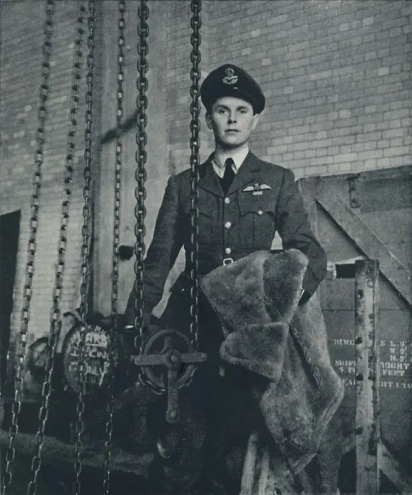 Framed Print : Bomber Captain, 1941. Artist: Cecil Beaton Framed Print : Bomber Captain, 1941. Artist: Cecil Beaton