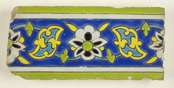 Border Tile With Vegetal Motif, Safavid dynasty (1501-1722), 17th  /  18th century