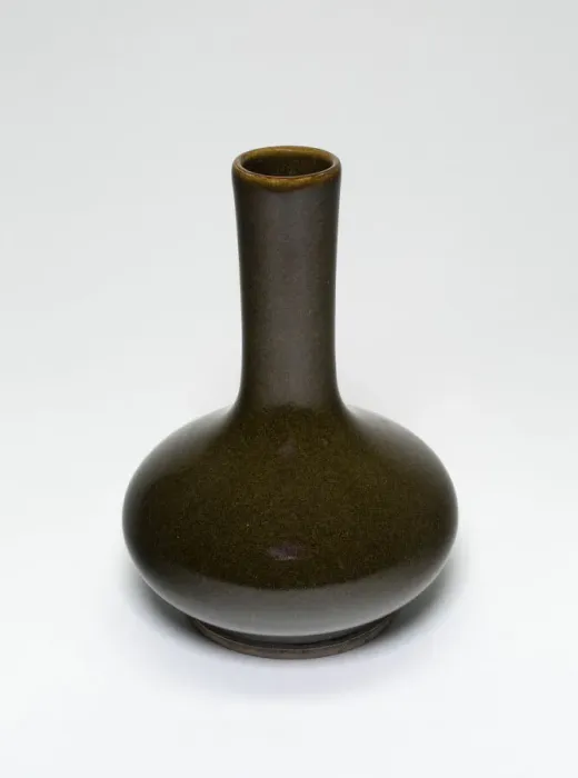 Framed Print : Bottle-Shaped Vase, Qing dynasty (1644-1911), c. 18th century. Creator: Unknown Framed Print : Bottle-Shaped Vase, Qing dynasty (1644-1911), c. 18th century. Creator: Unknown