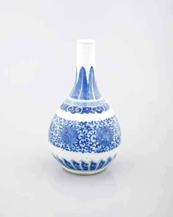 Framed Print : Bottle vase, c1644-1911. Creator: Unknown Framed Print : Bottle vase, c1644-1911. Creator: Unknown