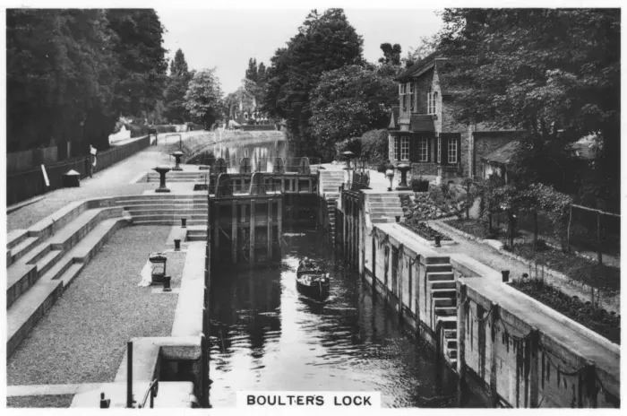 Framed Print : Boulters Lock, 1936 Framed Print : Boulters Lock, 1936