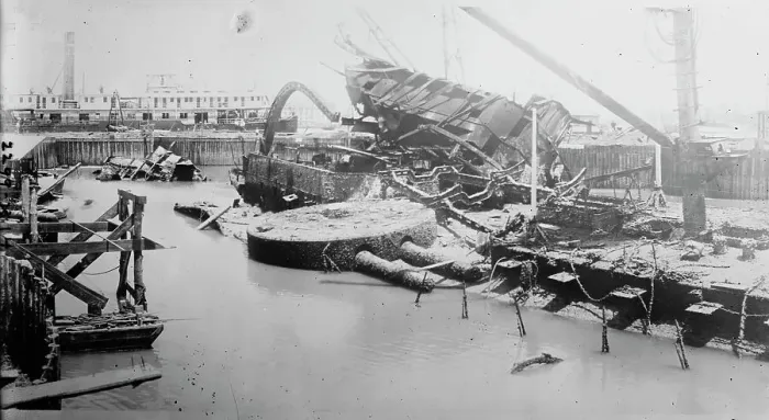 Framed Print : Bow of USS Maine, between c1910 and c1915. Creator: Bain News Service Framed Print : Bow of USS Maine, between c1910 and c1915. Creator: Bain News Service