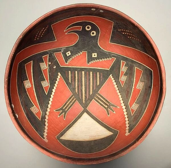 Bowl Depicting a Bird with Outstretched Wings, 1300 / 1400. Creator: Unknown