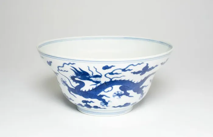 Framed Print : Bowl with Dragons amid Clouds, Qing dynasty (1644-1911), Daoguang reign (1820-1850) Framed Print : Bowl with Dragons amid Clouds, Qing dynasty (1644-1911), Daoguang reign (1820-1850)