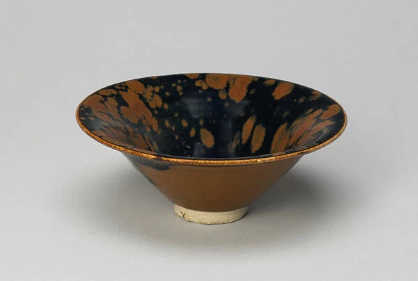 Bowl with Flared Rim and Partridge-feather Mottles, late 11th  /  12th cent