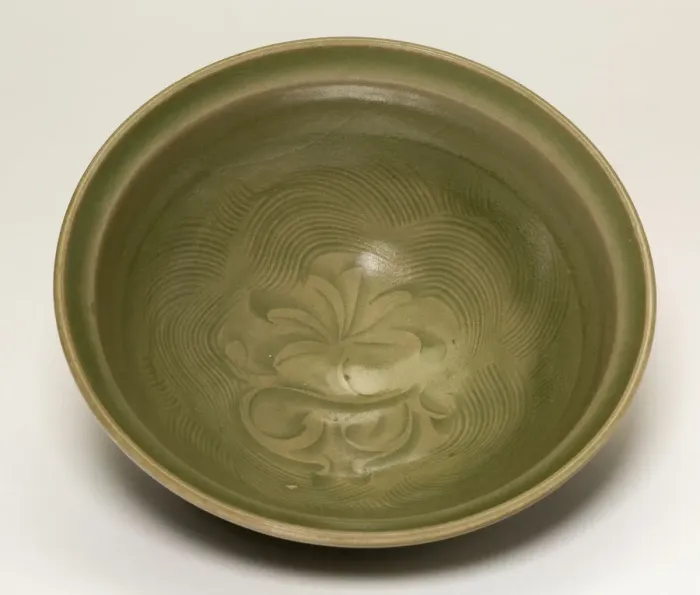 Framed Print : Bowl with Floral and Wave Pattern, Jin dynasty (1115-1234), 12th / 13th century Framed Print : Bowl with Floral and Wave Pattern, Jin dynasty (1115-1234), 12th / 13th century