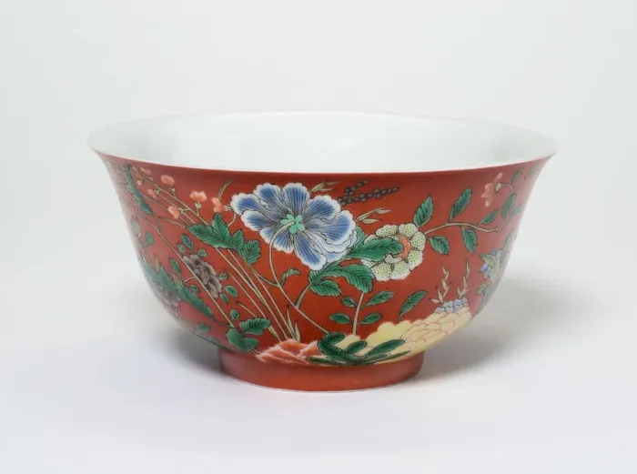 Framed Print : Bowl with Flowers on a Coral-Red Ground, Qing dynasty, Yongzheng reign, (1723-1735) Framed Print : Bowl with Flowers on a Coral-Red Ground, Qing dynasty, Yongzheng reign, (1723-1735)