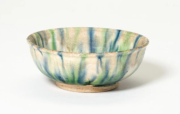 Bowl with Streak Pattern, Tang dynasty (618-906), first half of 8th century