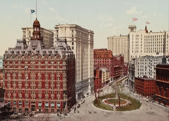 Framed Print : Bowling Green and Lower Broadway, New York City, c1900. Creator: Unknown Framed Print : Bowling Green and Lower Broadway, New York City, c1900. Creator: Unknown