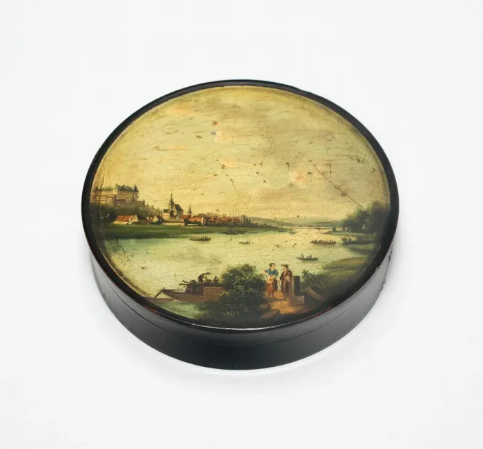 Framed Print : Box with Fortress of Sonnenstein, Germany, Late 18th century Framed Print : Box with Fortress of Sonnenstein, Germany, Late 18th century