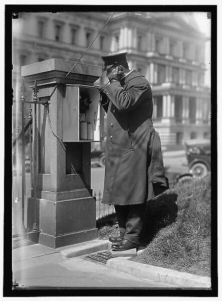 Call box at White House, between 1910 and 1917. Creator: Harris & Ewing. Call box at White House, between 1910 and 1917. Creator: Harris & Ewing