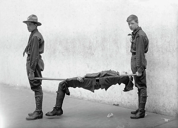 Boy Scouts Training Demonstration, 1912. Creator: Harris & Ewing. Boy Scouts Training Demonstration, 1912. Creator: Harris & Ewing