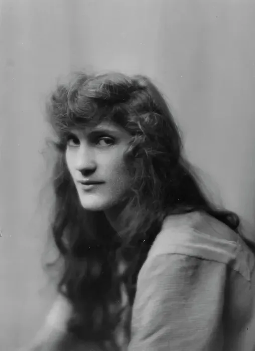 Framed Print : Bradley, Ruth, Miss, portrait photograph, (1916?). Creator: Arnold Genthe Framed Print : Bradley, Ruth, Miss, portrait photograph, (1916?). Creator: Arnold Genthe