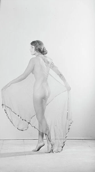 Braggiotti, Francesca, Miss, 1927 Creator: Arnold Genthe