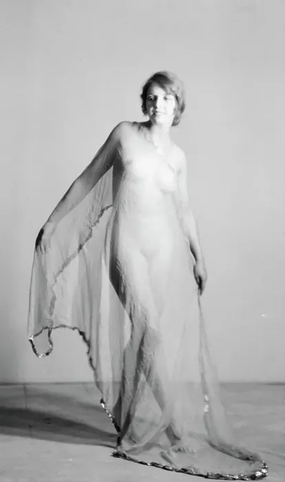 Framed Print : Braggiotti, Francesca, Miss, 1927 Creator: Arnold Genthe Framed Print : Braggiotti, Francesca, Miss, 1927 Creator: Arnold Genthe