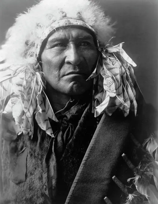 Framed Print : Bread, Apsaroke, c1908. Creator: Edward Sheriff Curtis Framed Print : Bread, Apsaroke, c1908. Creator: Edward Sheriff Curtis