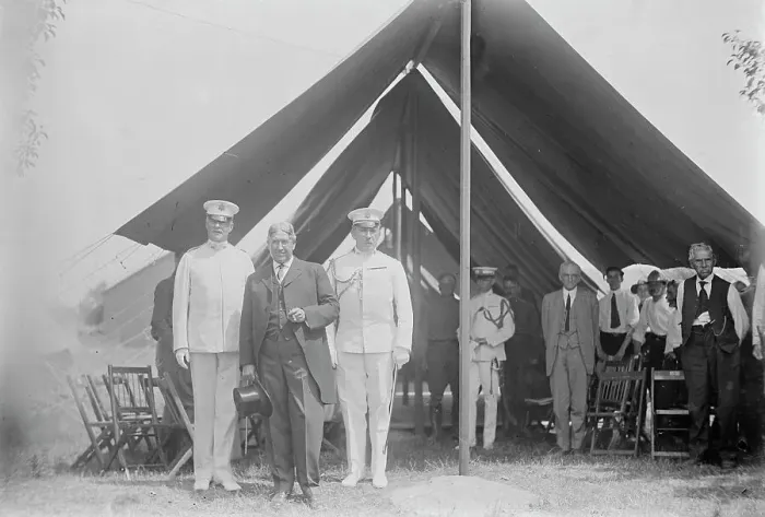 Framed Print : Brigadier General Hunter Liggett, Secy. Garrison - Gen. Wood, 1913. Creator: Bain News Service Framed Print : Brigadier General Hunter Liggett, Secy. Garrison - Gen. Wood, 1913. Creator: Bain News Service