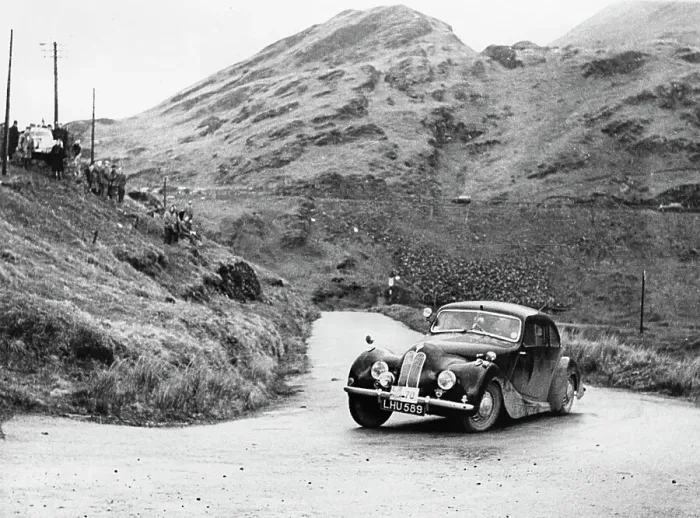 Framed Print : Bristol 400 driven by L.Potter on the 1952 R.A.C Rally Framed Print : Bristol 400 driven by L.Potter on the 1952 R.A.C Rally