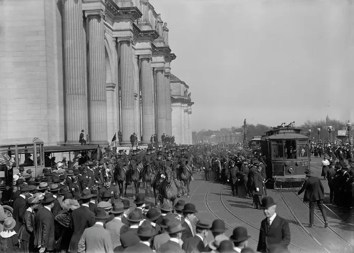 Framed Print : British Commission To U.S - Arrival At Union Station; General Views, 1917. Creator: Harris & Ewing. British Commission To U.S - Arrival At Union Station; General Views, 1917. Creator: Harris & Ewing Framed Print : British Commission To U.S - Arrival At Union Station; General Views, 1917. Creator: Harris & Ewing. British Commission To U.S - Arrival At Union Station; General Views, 1917. Creator: Harris & Ewing