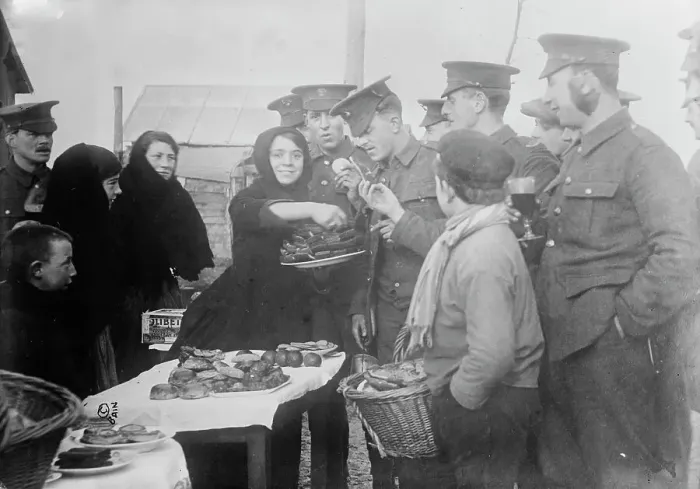 Framed Print : British at Etaples buying from natives, between 1914 and c1915. Creator: Bain News Service Framed Print : British at Etaples buying from natives, between 1914 and c1915. Creator: Bain News Service
