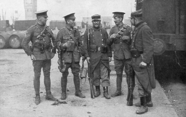 British and French troops fraternising, France, August 1914