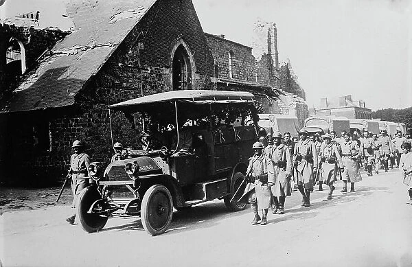 British funeral, Cugny, between c1915 and c1920. Creator: Bain News Service