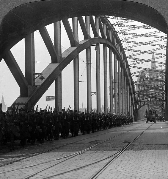 British troops crossing the bridge over the Rhine, Cologne, Germany, 1918-1926. Artist: Realistic Travels Publishers