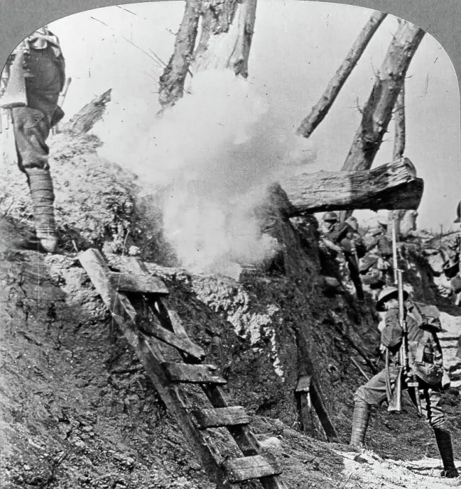 Framed Print : British troops going over the top, Flanders, Belgium, World War I, c1914-c1918. Artist: Realistic Travels Publishers Framed Print : British troops going over the top, Flanders, Belgium, World War I, c1914-c1918. Artist: Realistic Travels Publishers