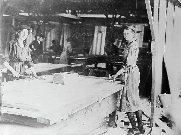 British women carpenters near the front, between c1915 and 1918. Creator: Bain News Service