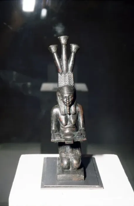 Framed Print : Bronze Spirit of the Nile statuette with offering, Late Period, c664BC-323BC Framed Print : Bronze Spirit of the Nile statuette with offering, Late Period, c664BC-323BC