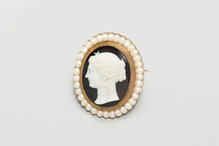 Framed Print : Brooch, France, Early 19th century. Creator: Unknown Framed Print : Brooch, France, Early 19th century. Creator: Unknown