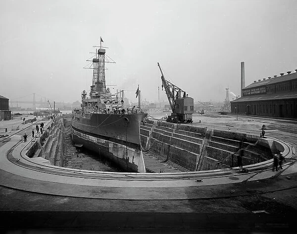 Brooklyn Navy Yard, dry dock no. 4, c.between 1910 and 1920. Creator: Unknown