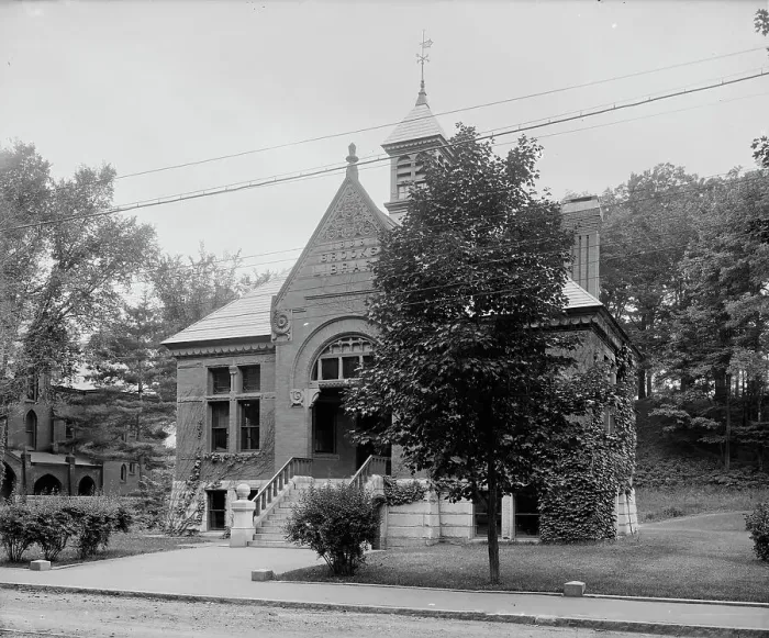 Framed Print : Brooks Library, Brattleboro, Vt. c1905. Creator: Unknown Framed Print : Brooks Library, Brattleboro, Vt. c1905. Creator: Unknown