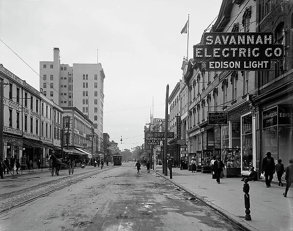 Broughton Street, looking east, Savannah, Ga. between 1900 and 1910. Creator: Unknown