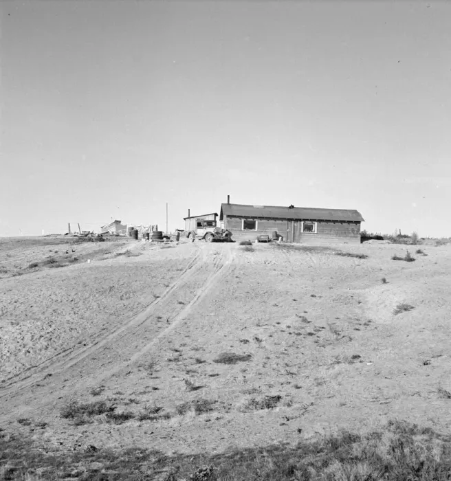 Framed Print : The Browning home, a partial dugout, Dead Ox Flat, Malheur County, Oregon, 1939. Creator: Dorothea Lange Framed Print : The Browning home, a partial dugout, Dead Ox Flat, Malheur County, Oregon, 1939. Creator: Dorothea Lange