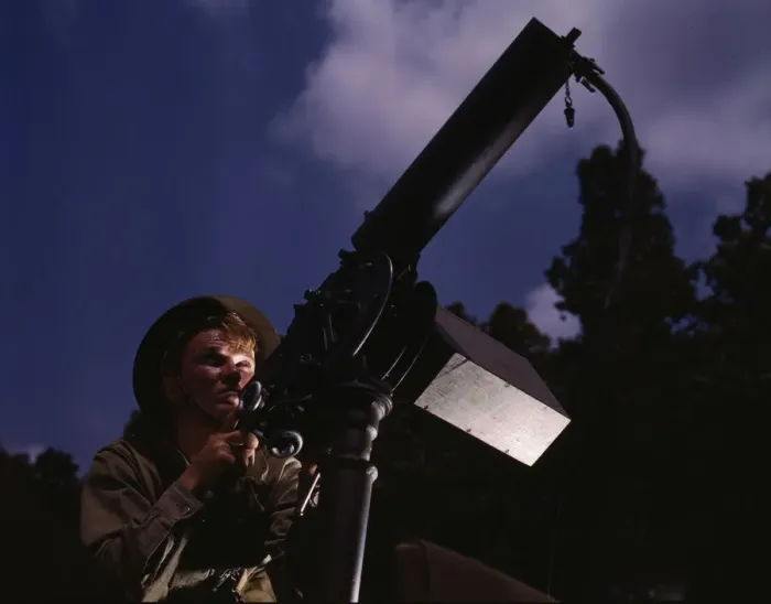 Framed Print : Browning machine gunner, Ft. Knox, Ky. 1942. Creator: Alfred T Palmer Framed Print : Browning machine gunner, Ft. Knox, Ky. 1942. Creator: Alfred T Palmer