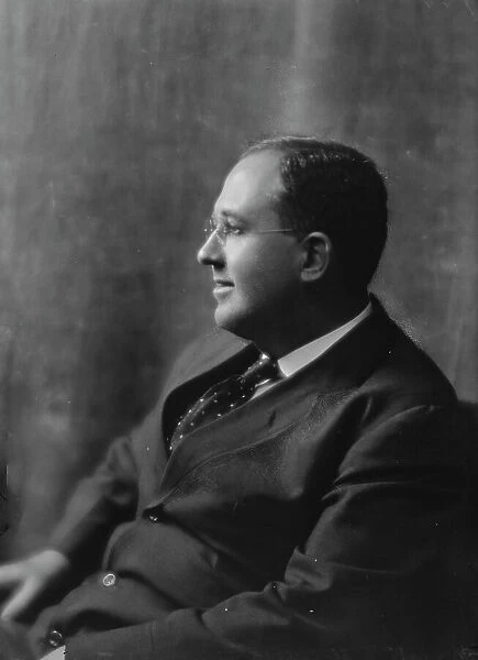 Bruce, Ned, Mr. portrait photograph, 1915 June 12. Creator: Arnold Genthe