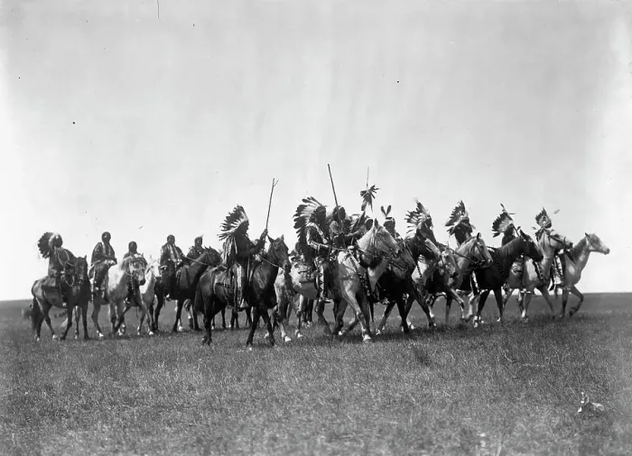 Framed Print : Brulé war party, c1907. Creator: Edward Sheriff Curtis Framed Print : Brulé war party, c1907. Creator: Edward Sheriff Curtis