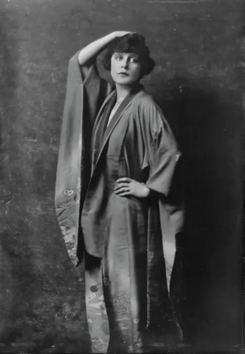 Framed Print : Bruns, Julia, Miss, portrait photograph, not before 1916. Creator: Arnold Genthe Framed Print : Bruns, Julia, Miss, portrait photograph, not before 1916. Creator: Arnold Genthe