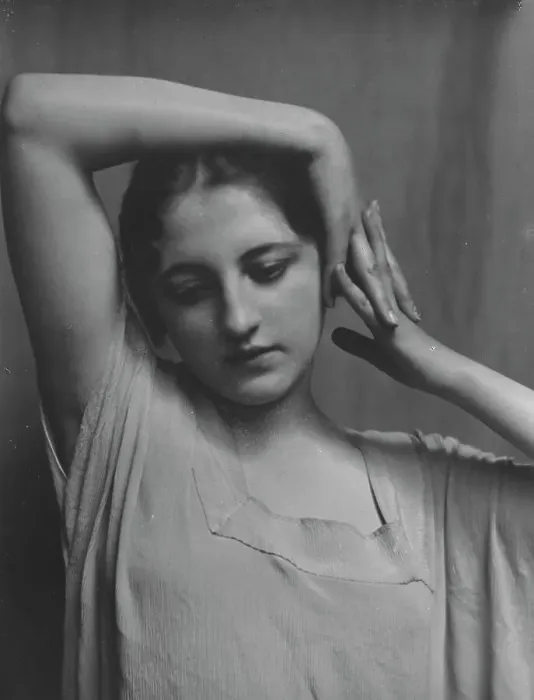 Framed Print : Bruns, Mona, Miss, portrait photograph, 1916. Creator: Arnold Genthe Framed Print : Bruns, Mona, Miss, portrait photograph, 1916. Creator: Arnold Genthe