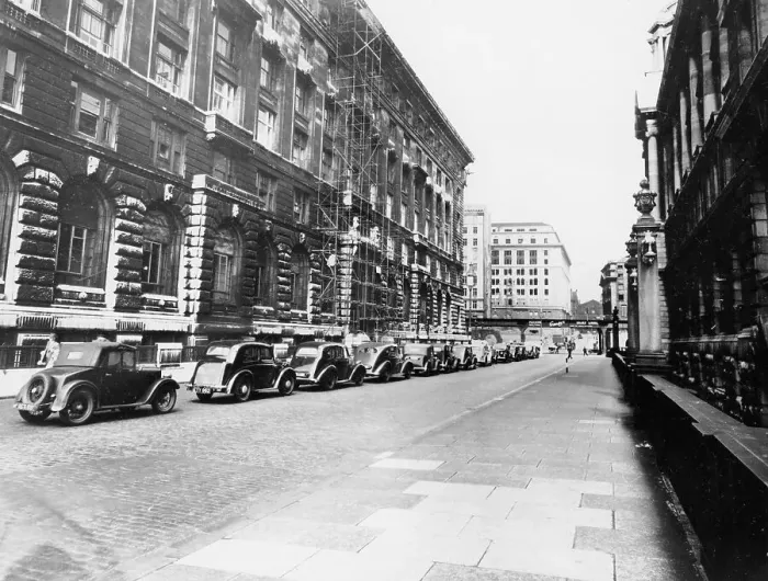 Framed Print : Brunswick Street, Liverpool, May 1946