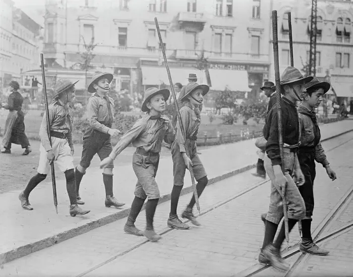 Framed Print : Buda - Pesth, Boy Scouts, between c1915 and c1920. Creator: Bain News Service Framed Print : Buda - Pesth, Boy Scouts, between c1915 and c1920. Creator: Bain News Service