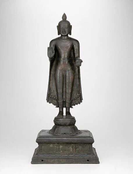 Buddha with Left Hand in Gesture of Gift-Giving (Varadamudra), Chola period