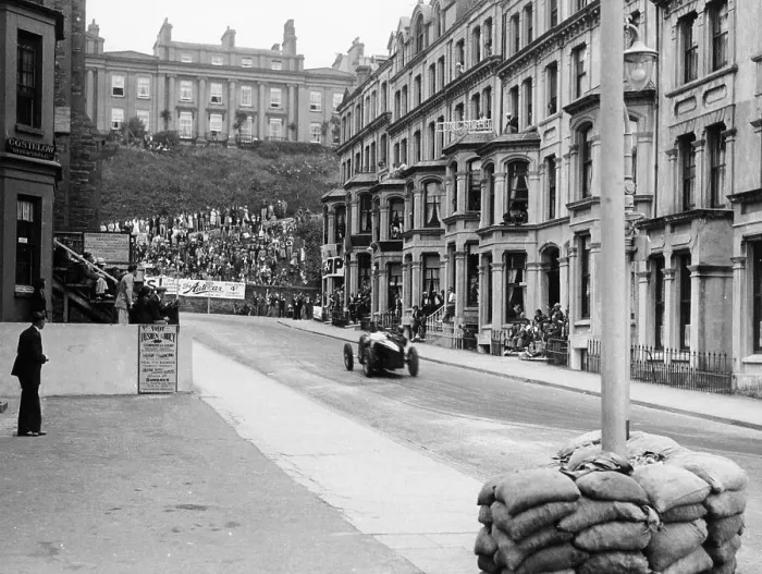 Framed Print : Bugatti in the Mannin Moar race, Isle of Man, 1933 Framed Print : Bugatti in the Mannin Moar race, Isle of Man, 1933