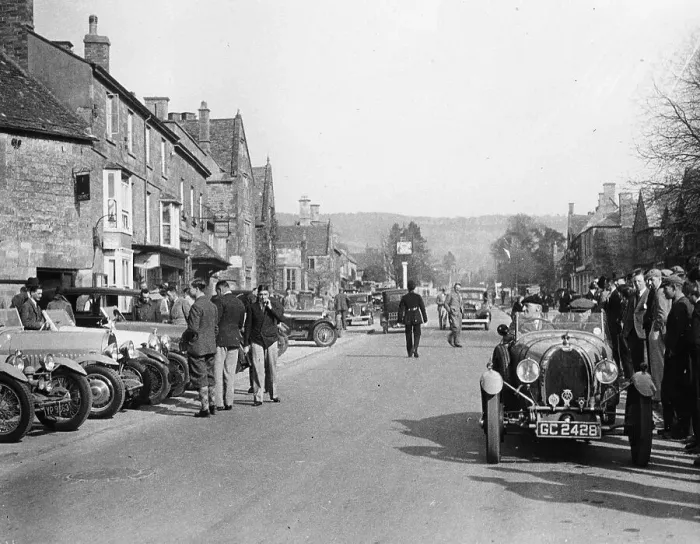 Framed Print : The Bugatti Owners Club at Broadway, Hereford and Worcester Framed Print : The Bugatti Owners Club at Broadway, Hereford and Worcester